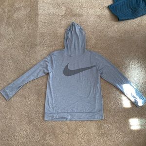 Nike pull over